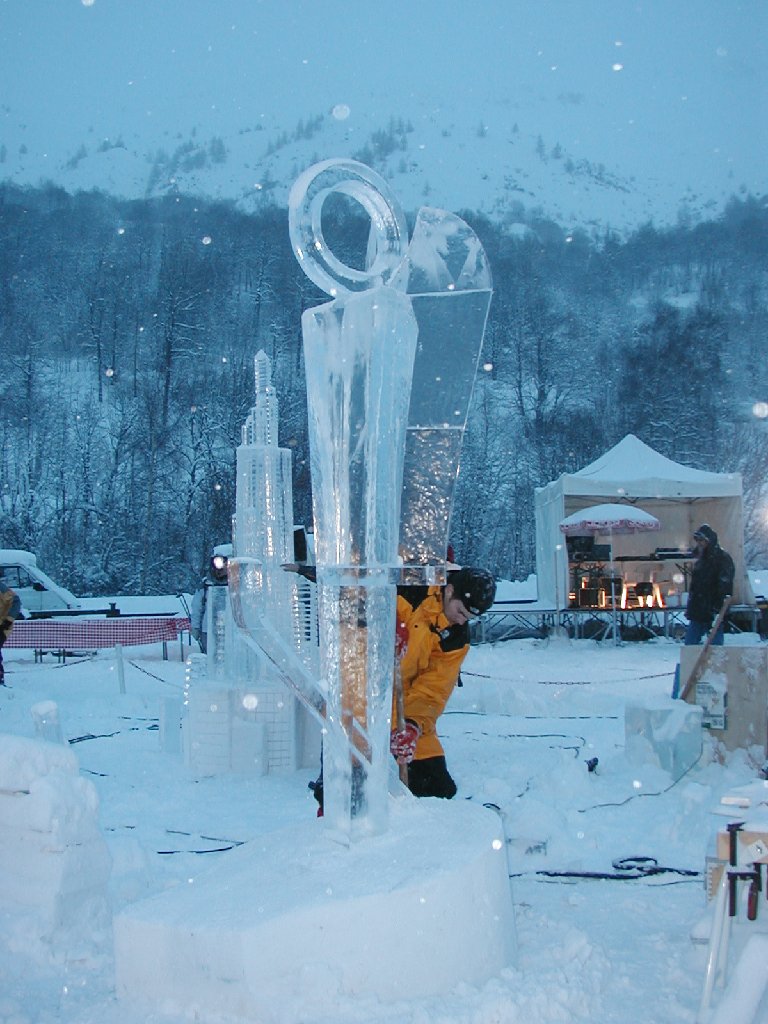 Statue de glace 2004 1.jpg