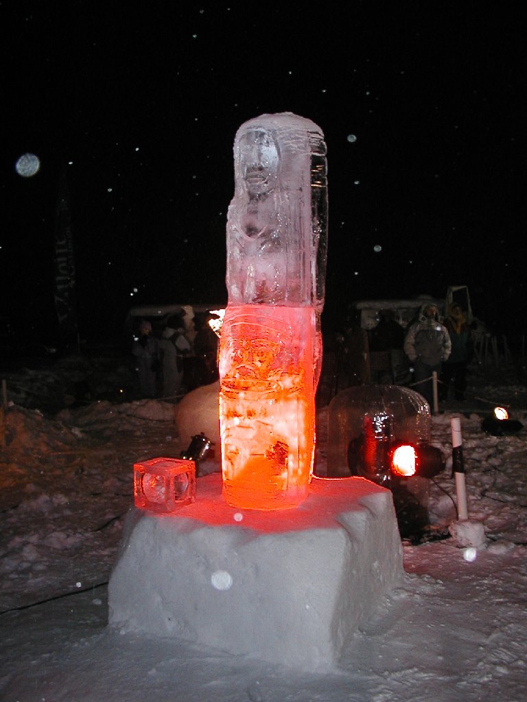 Statue de glace 2004 4.jpg