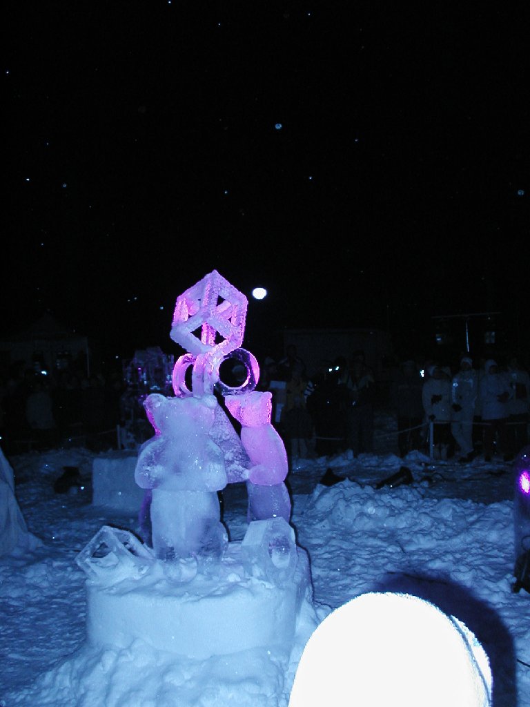 Statue de glace 2004 H.jpg