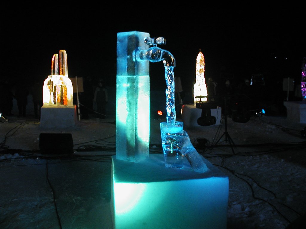 Statue de glace 2005 B.jpg