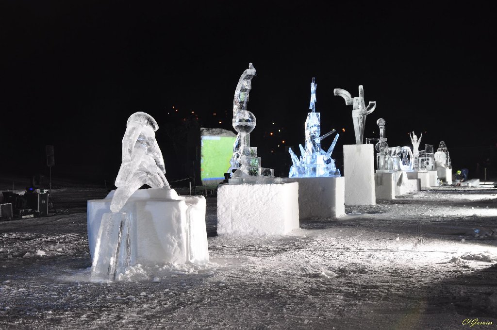 1101124 Sculptures sur glace.JPG - Sculptures sur glace