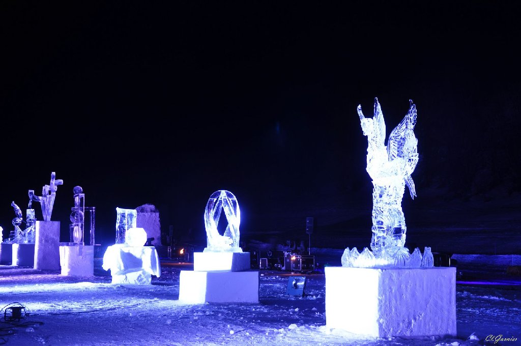 1101172 Sculptures sur glace.JPG - Sculptures sur glace