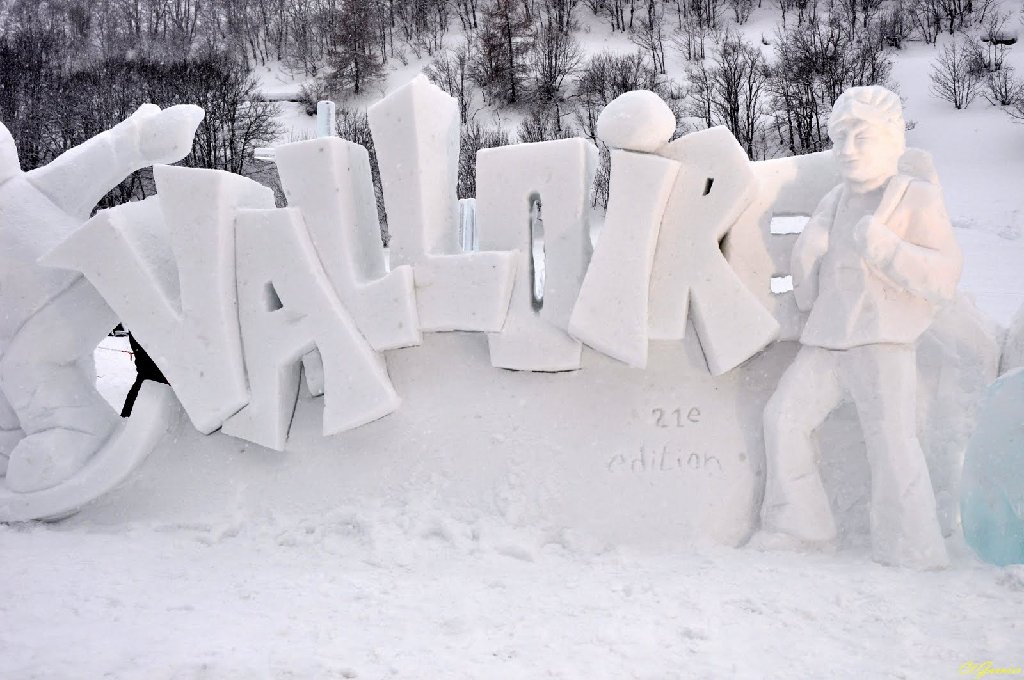 1201277 Sculpture sur glace - Valloire.JPG - Sculpture sur glace - Valloire 2012