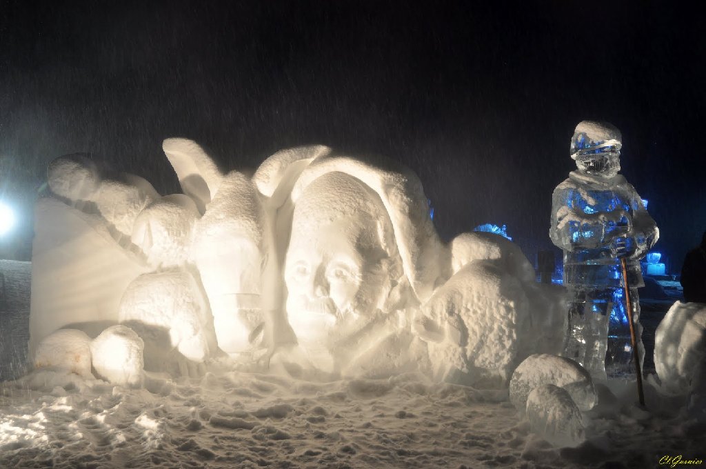1201526 Sculpture sur glace Valloire.JPG - Sculpture sur glace - Valloire 2012