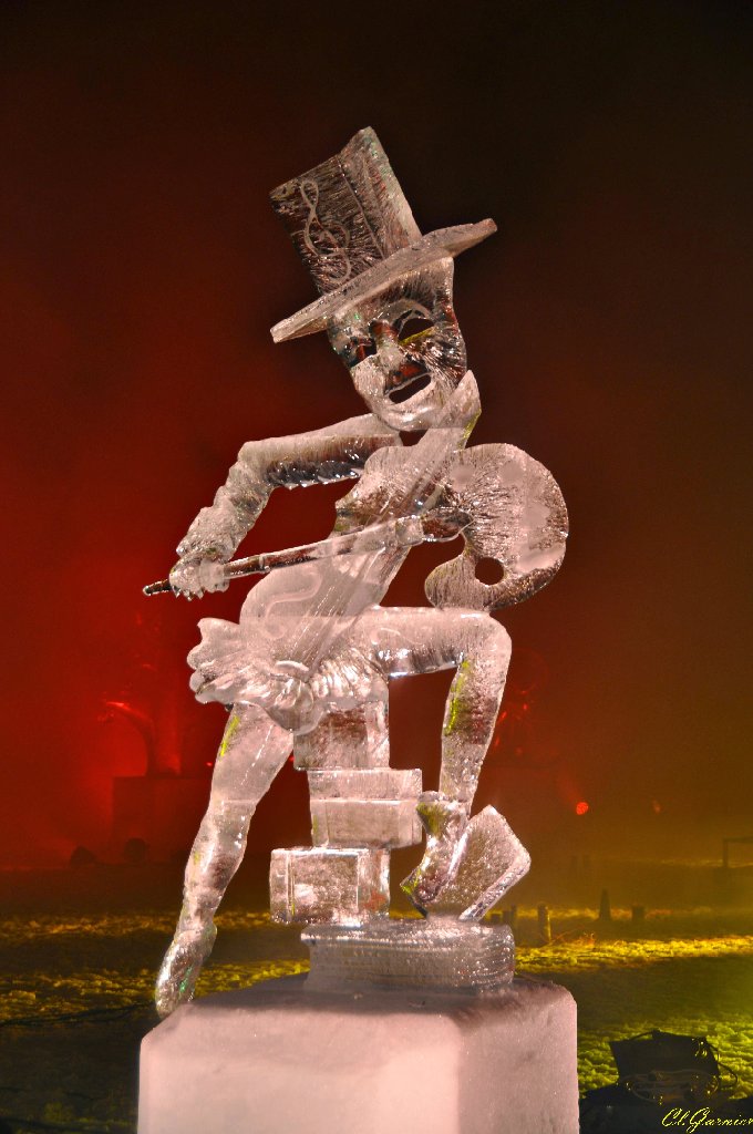 1501302_L-Art.JPG - L'Art - Sculpture sur Glace - Valloire 2015