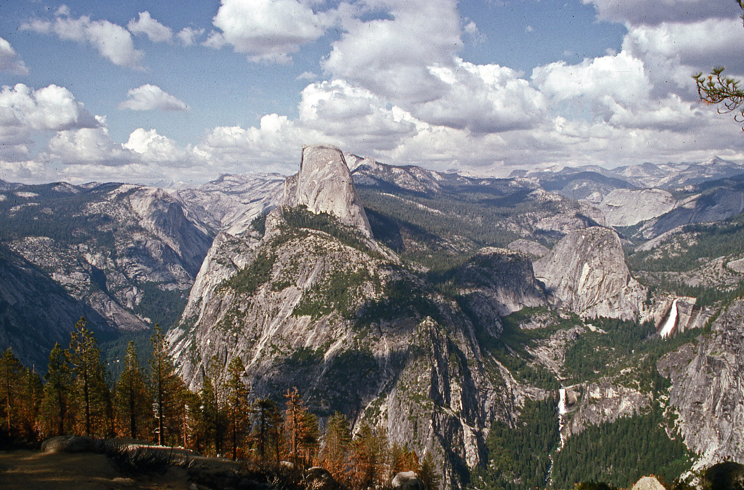 MA20-de-Anne-Schilling-Vue-de Glacier Point-Yosemite-Californie-USA-de-Etienne-Schillings.jpg